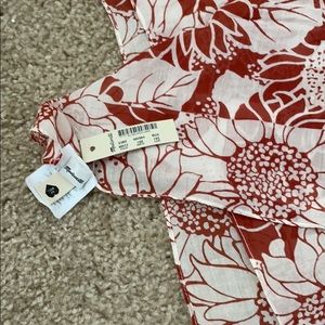 Madwell square scarf